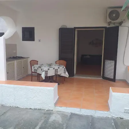 Vulcano Beach Gasthof 3*